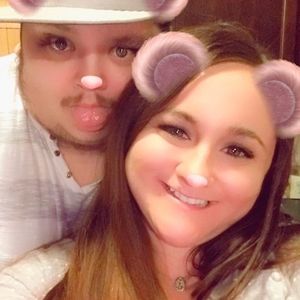 Meet your Posher, Holly